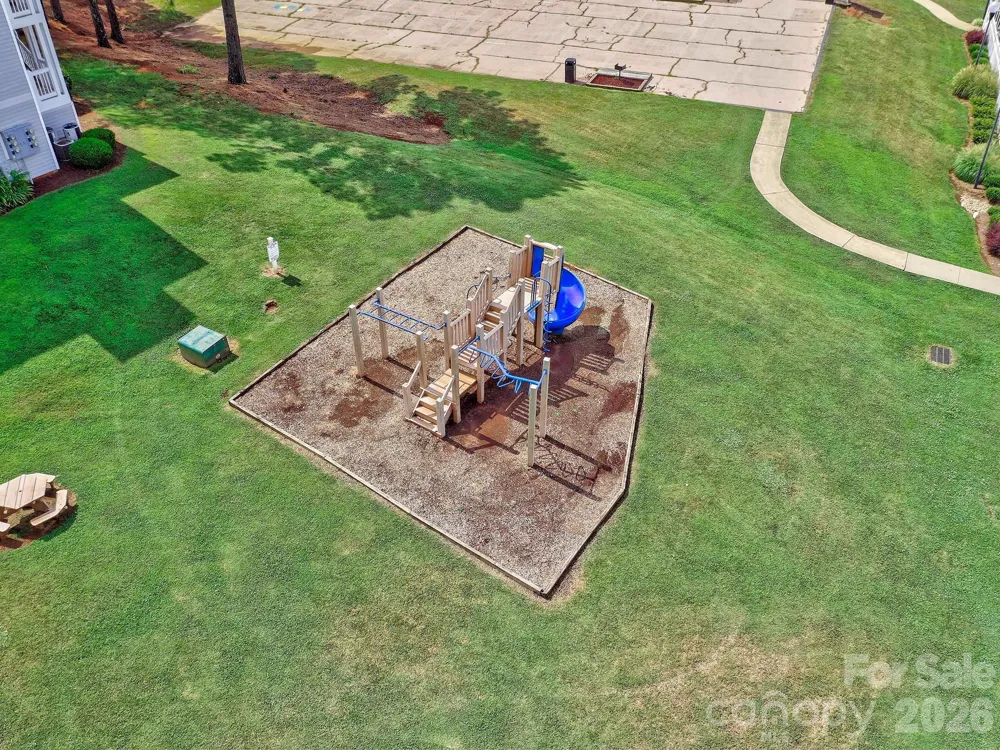 915 Emma Kate Court Lake Wylie, SC 29710