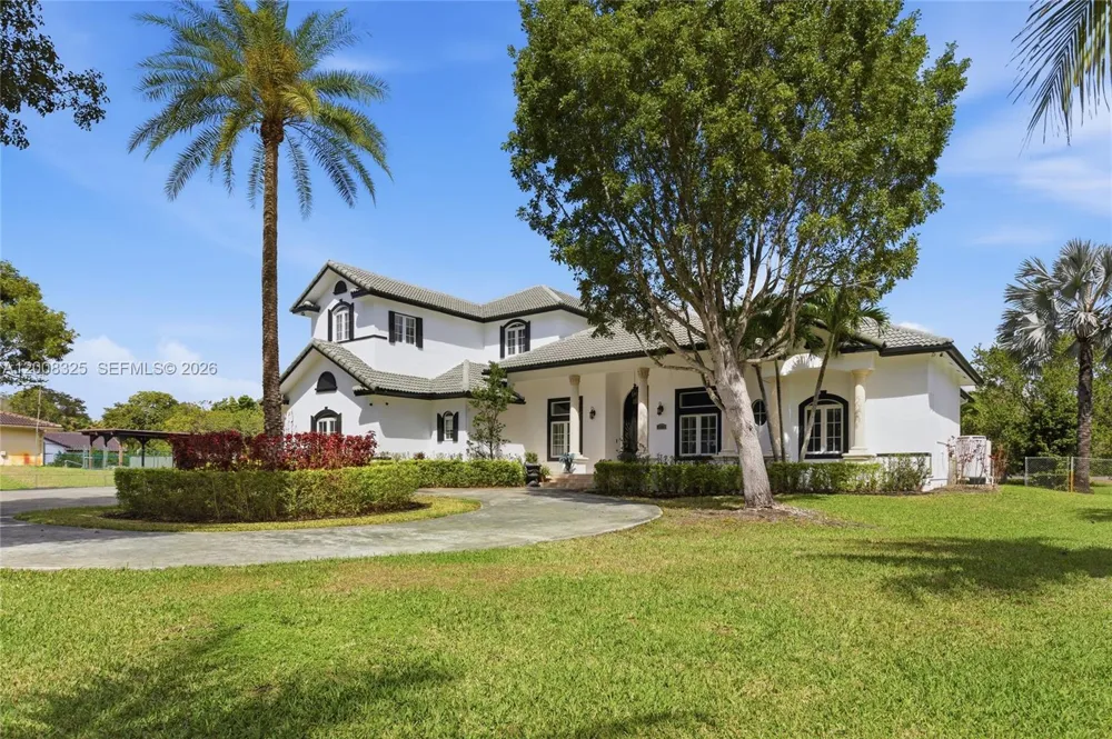 20401 SW 48th Pl Southwest Ranches, FL 33332