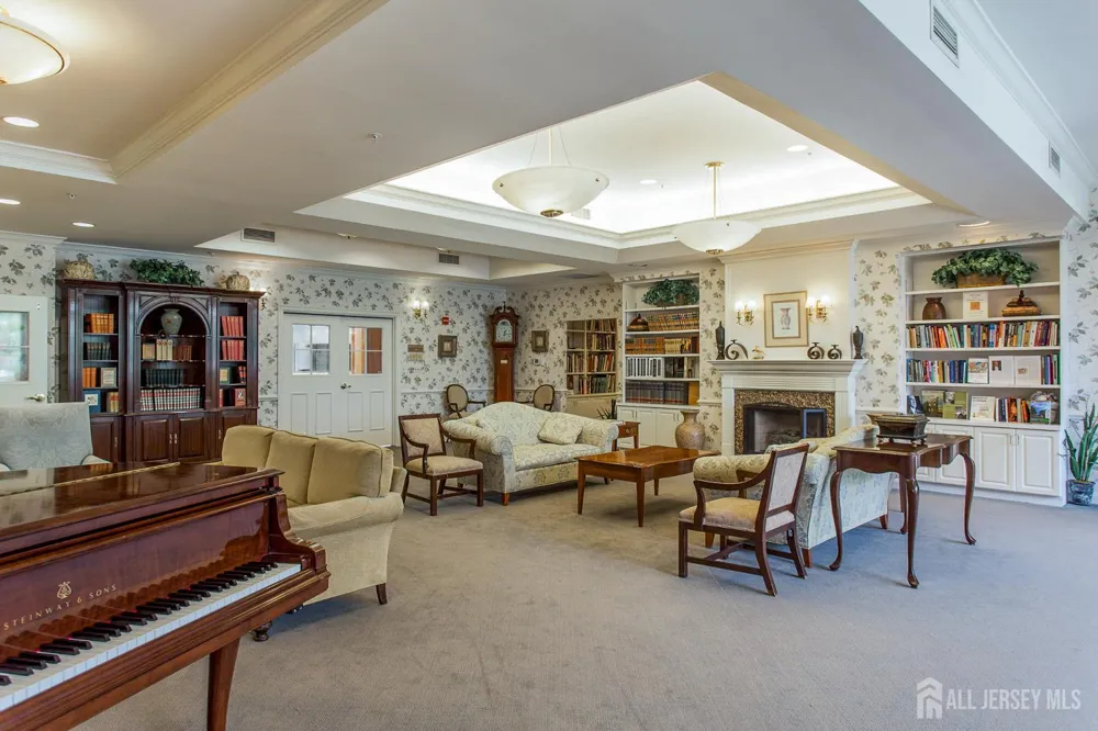2033 Windrow Drive Middlesex, NJ 08540