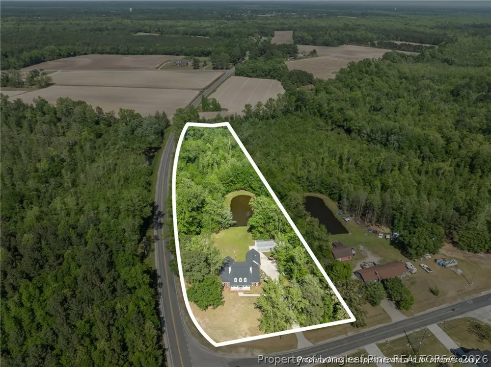 1096 Dean Road St Pauls, NC 28384