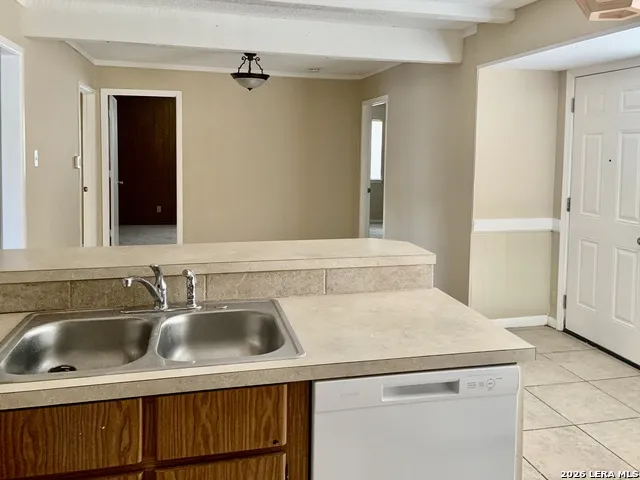 5602 Ponderosa San Antonio, TX 78240