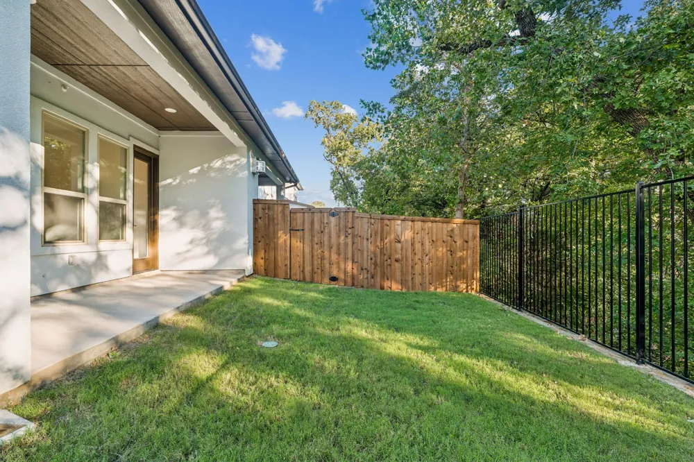 126 Bridgewater Way #37 Hickory Creek, TX 75065