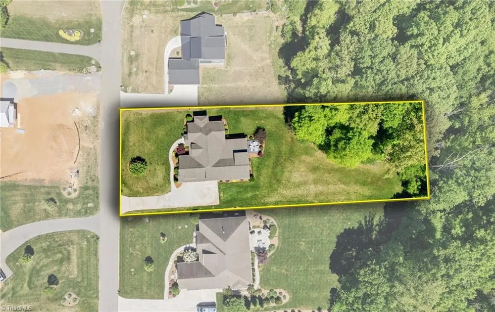 639 Lissara Lodge Drive Lewisville, NC 27023