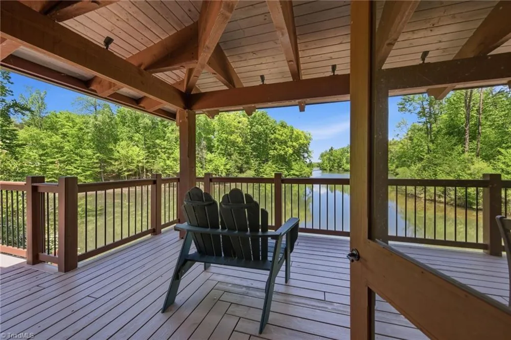 639 Lissara Lodge Drive Lewisville, NC 27023