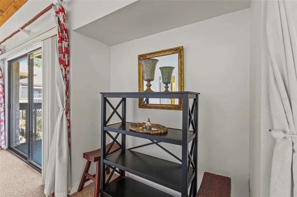 3033 WILLOW GREEN #10 Sarasota, FL 34235