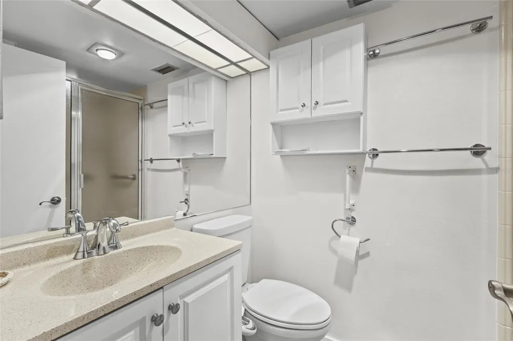 3033 WILLOW GREEN #10 Sarasota, FL 34235