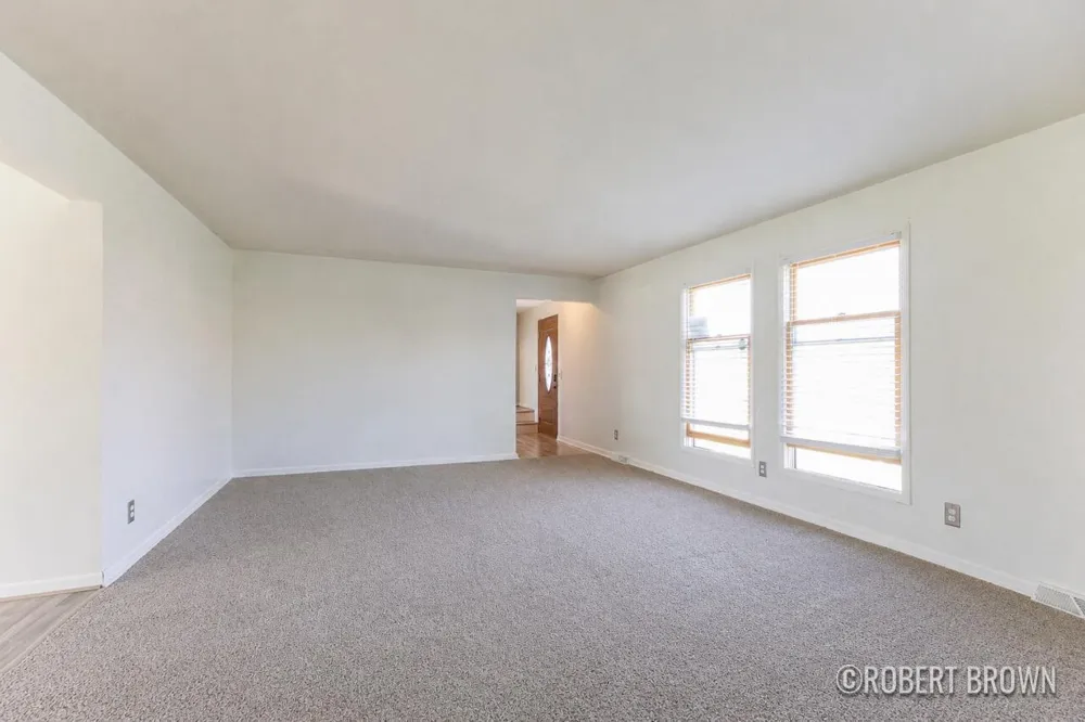 2074 Wolfboro Drive SE Kentwood City, MI 49508