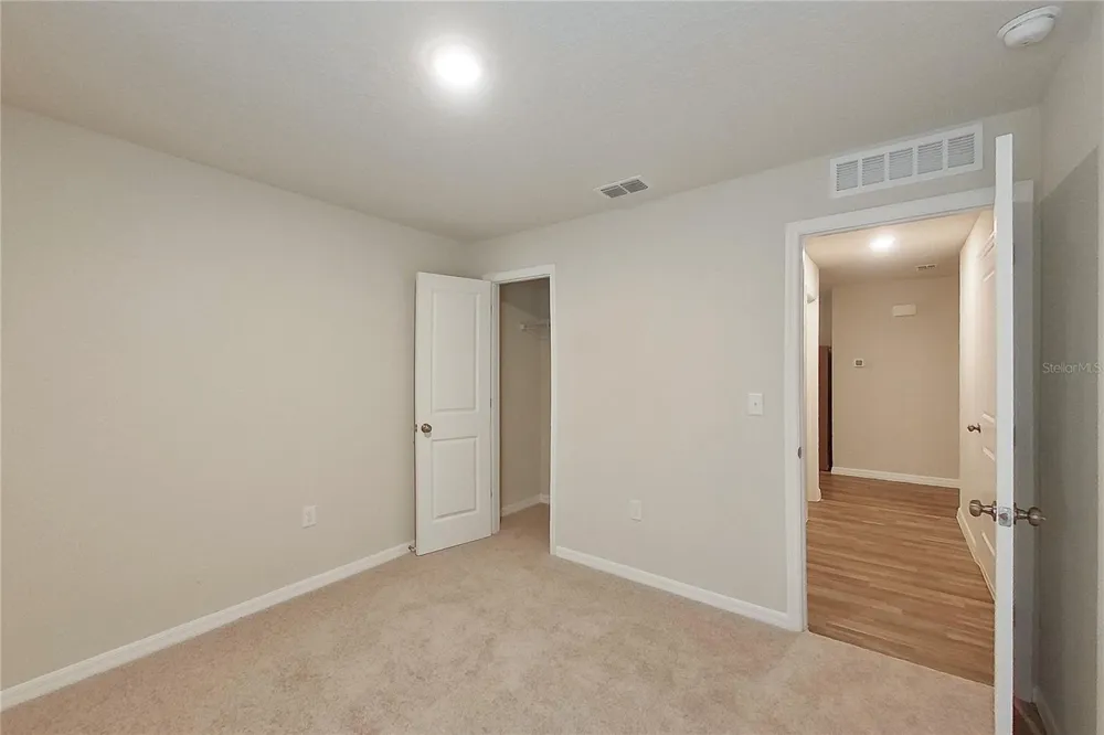8755 NOBLETON WAY Dunnellon, FL 34434