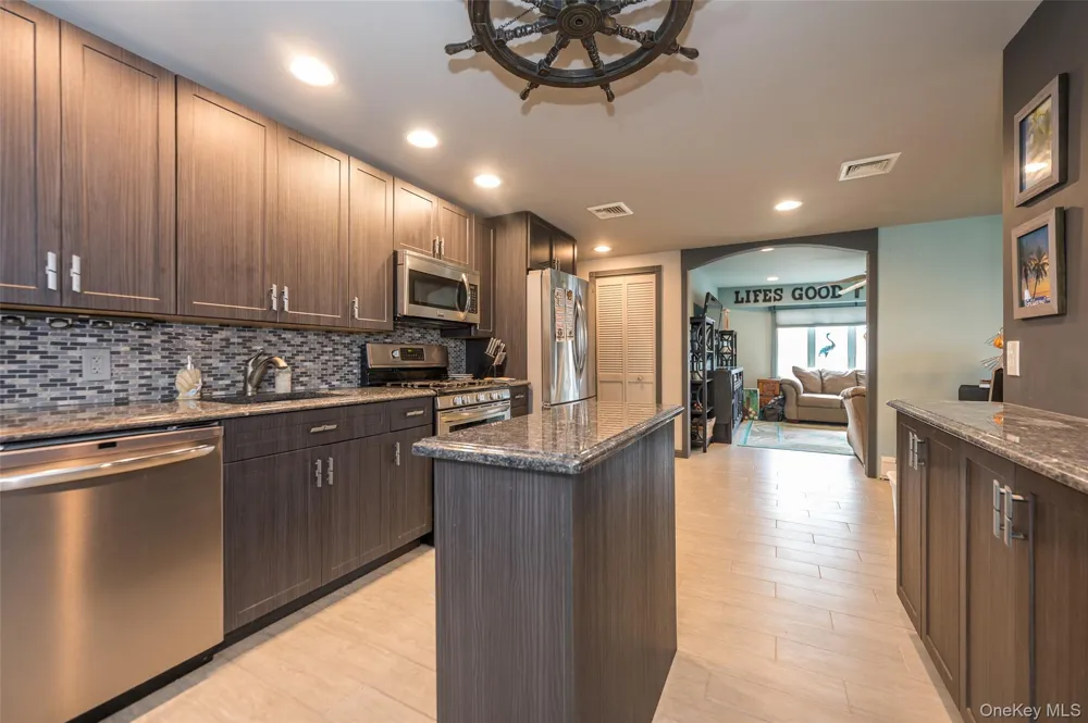 3414 Riverside Drive Oceanside, NY 11572