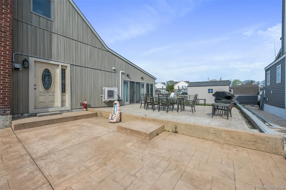 3414 Riverside Drive Oceanside, NY 11572
