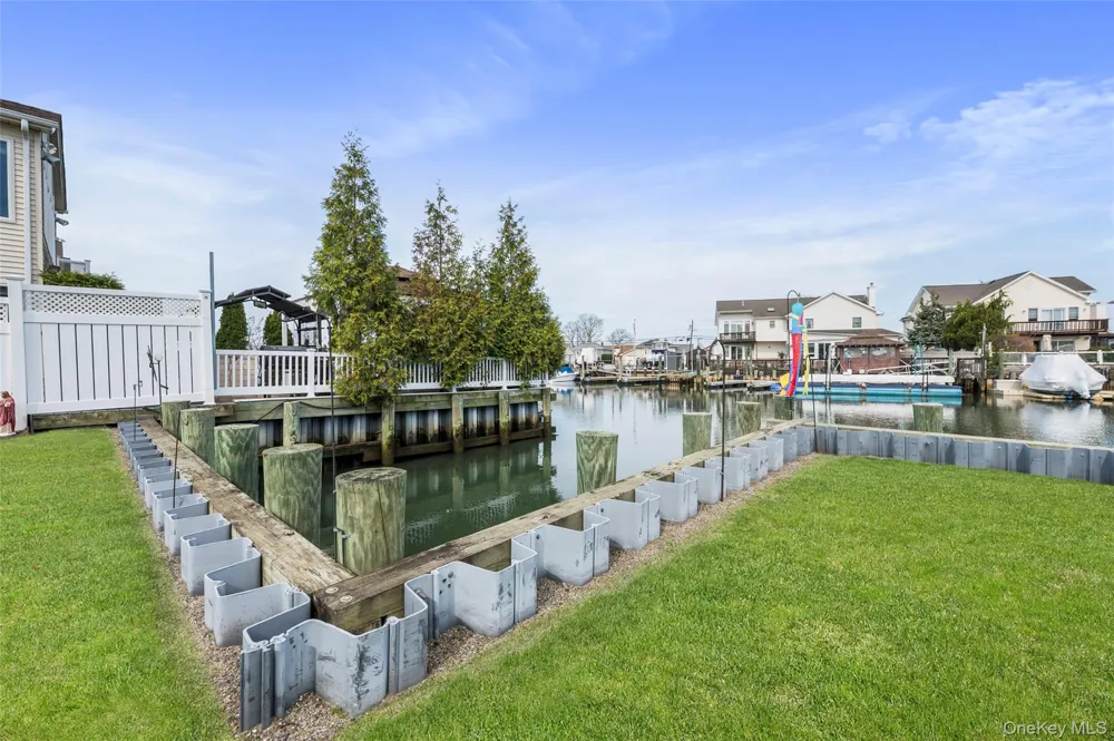 3414 Riverside Drive Oceanside, NY 11572
