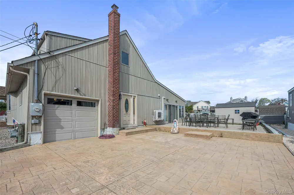 3414 Riverside Drive Oceanside, NY 11572
