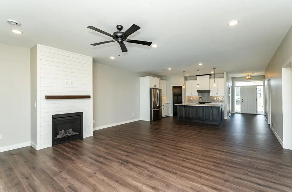 158 Sandstone Drive NW Eyota, MN 55934