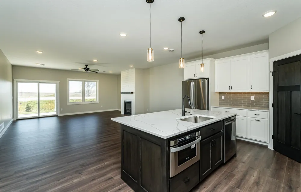 158 Sandstone Drive NW Eyota, MN 55934