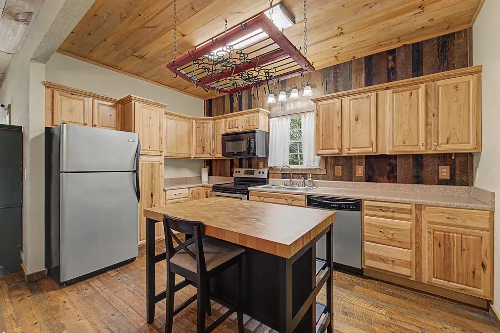 Hubbell Lane Robbinsville, NC 28771