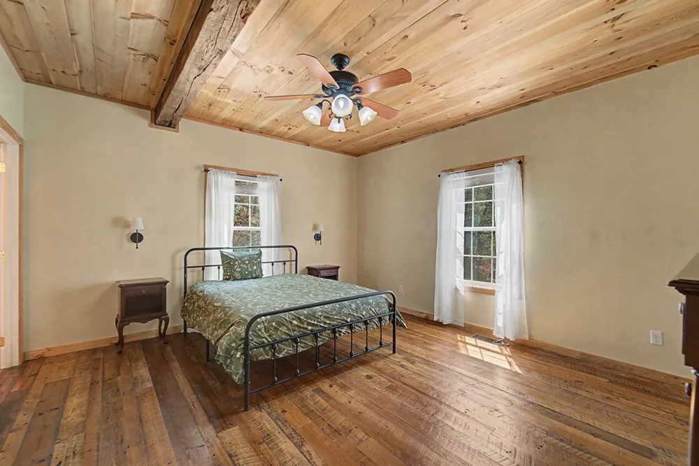 Hubbell Lane Robbinsville, NC 28771