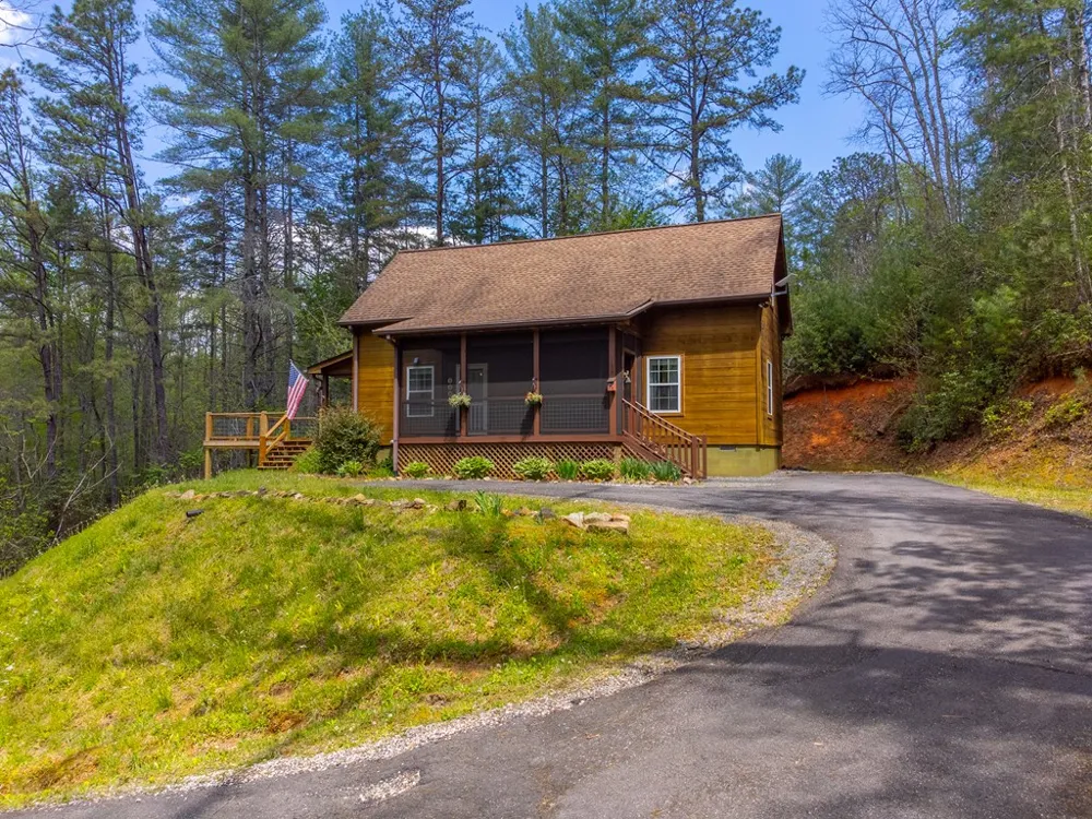 Hubbell Lane Robbinsville, NC 28771