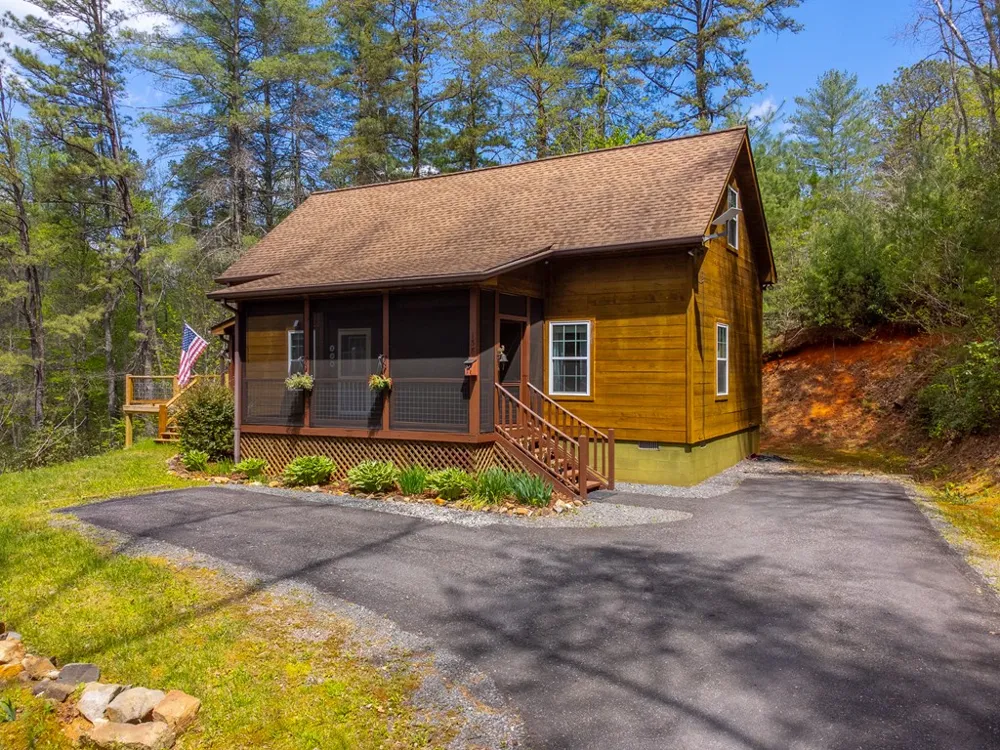 Hubbell Lane Robbinsville, NC 28771