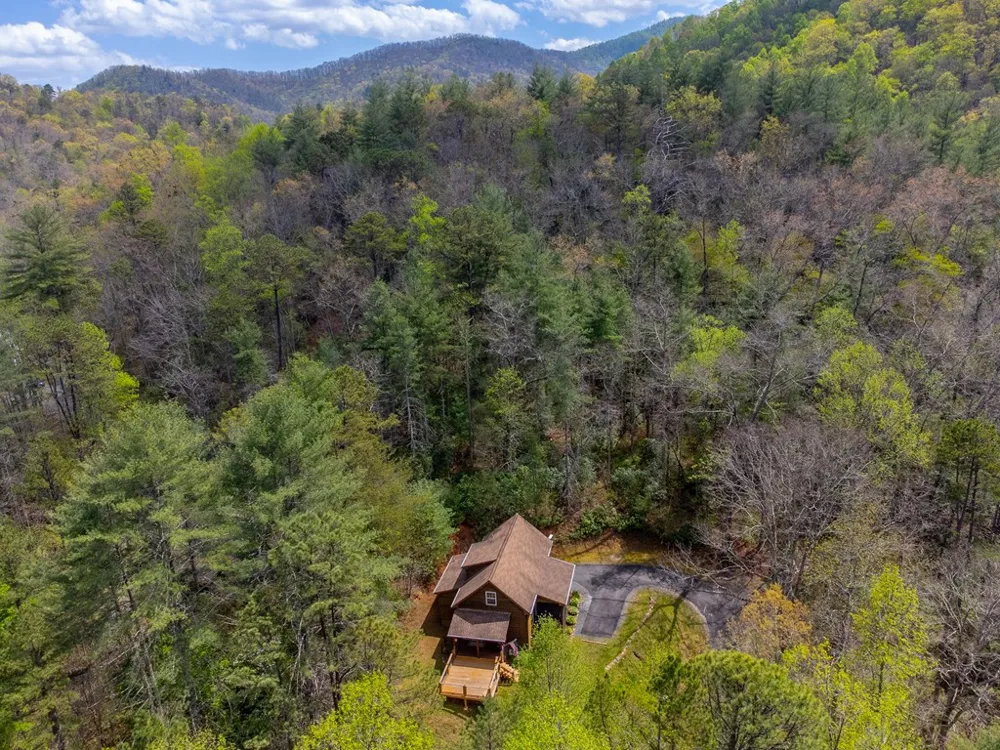 Hubbell Lane Robbinsville, NC 28771