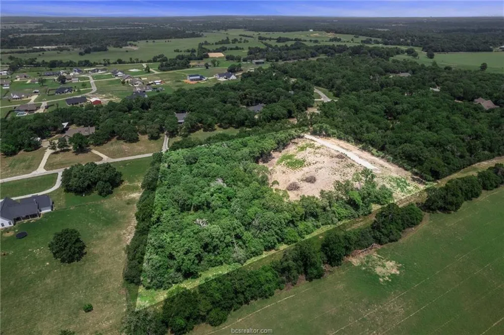 1311 Azalea Drive Franklin, TX 77856