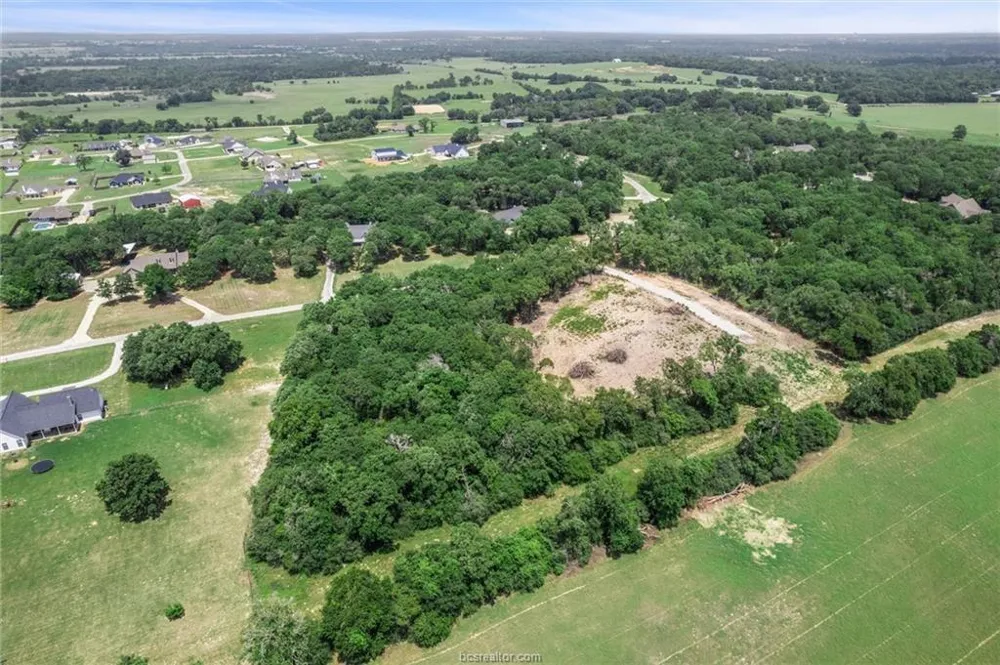 1311 Azalea Drive Franklin, TX 77856