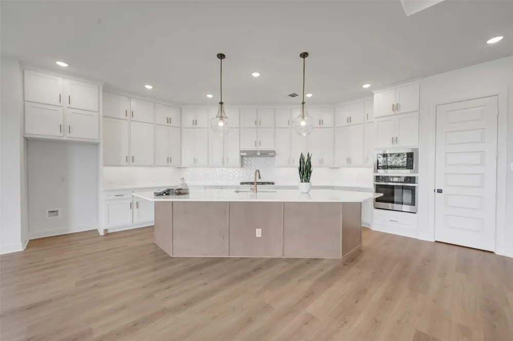3620 Casein Court Midlothian, TX 76065