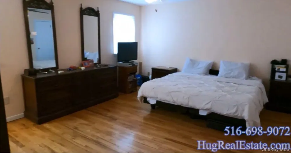 93 Armour Street Long Beach, NY 11561