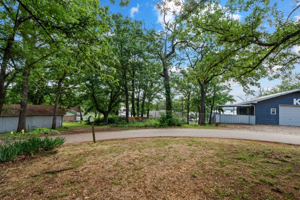 112 Crocker Road Malakoff, TX 75148
