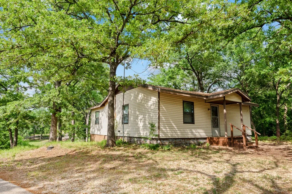 112 Crocker Road Malakoff, TX 75148