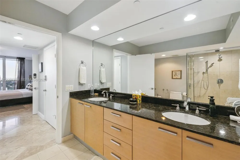 1830 S OCEAN DR #4803 Hallandale Beach, FL 33009