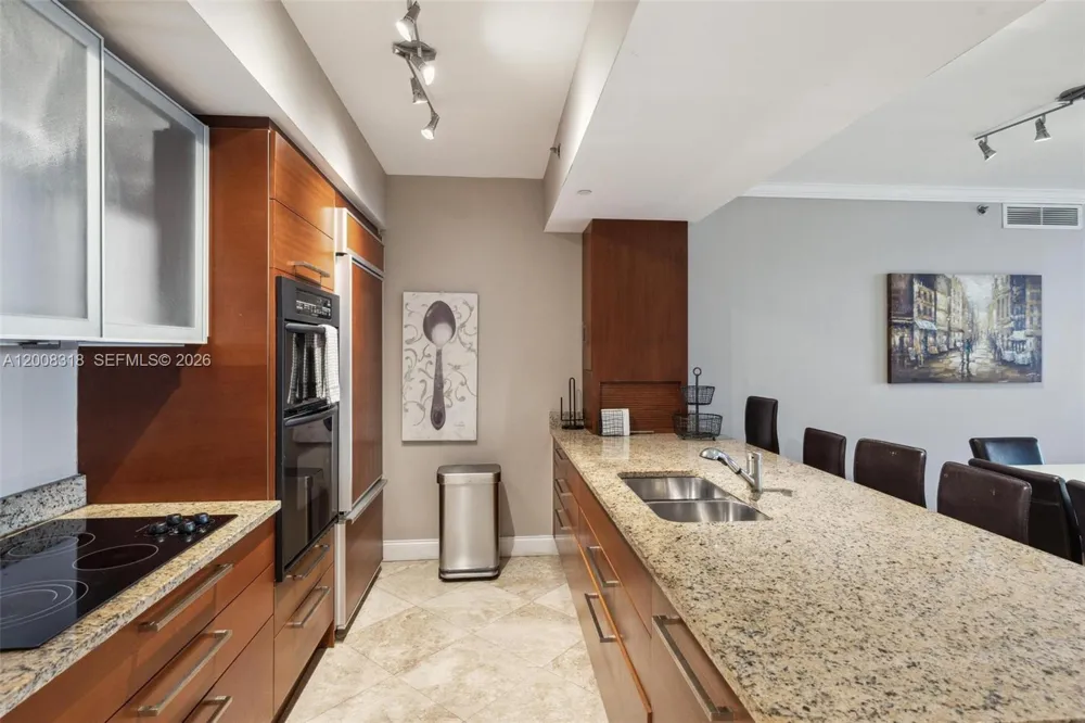 1830 S OCEAN DR #4803 Hallandale Beach, FL 33009
