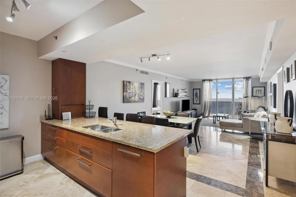 1830 S OCEAN DR #4803 Hallandale Beach, FL 33009