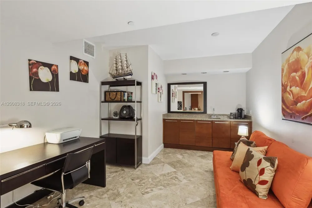 1830 S OCEAN DR #4803 Hallandale Beach, FL 33009