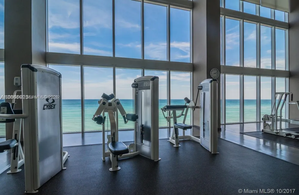 1830 S OCEAN DR #4803 Hallandale Beach, FL 33009