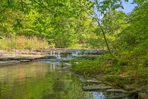 1240 Tanner Hollow Rd