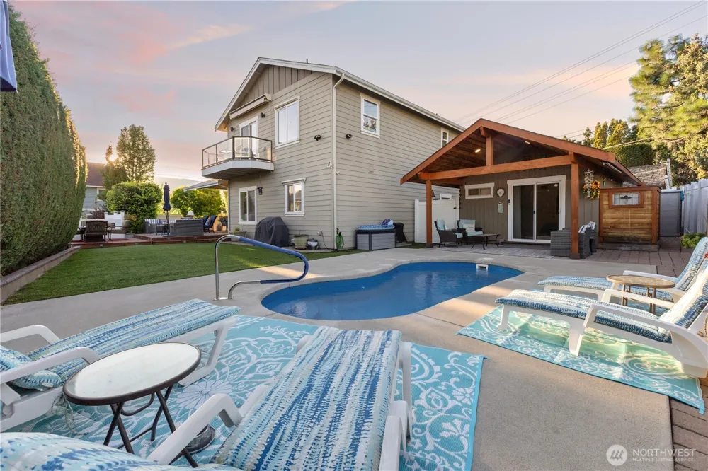 11 Lizzie Lane Manson, WA 98831