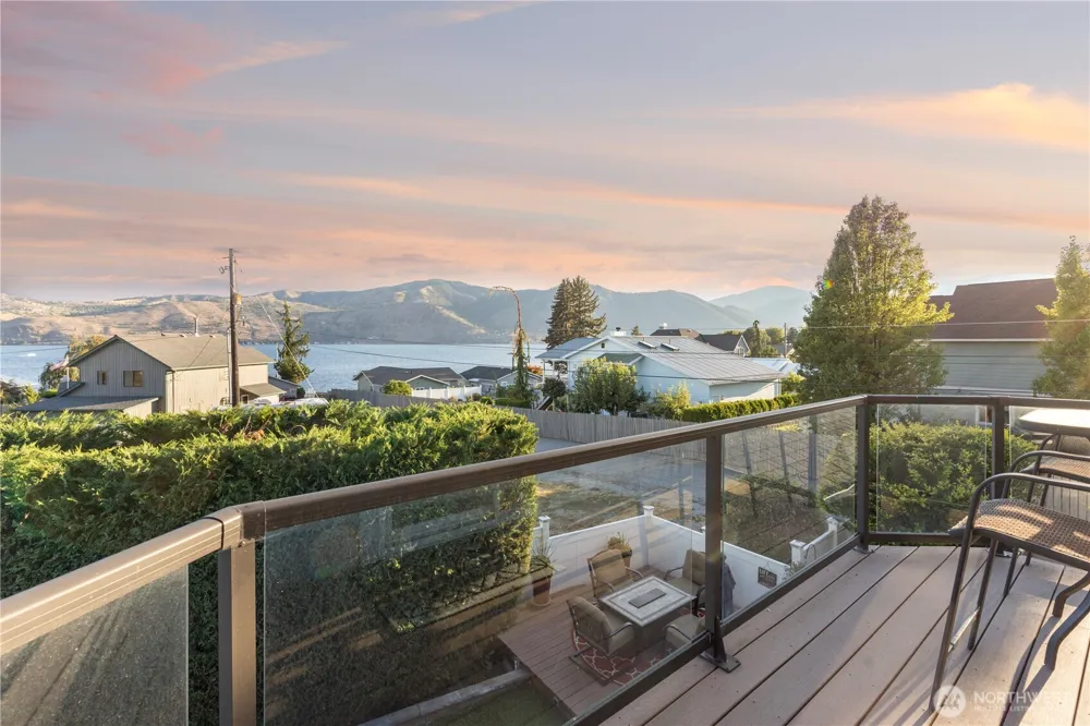11 Lizzie Lane Manson, WA 98831