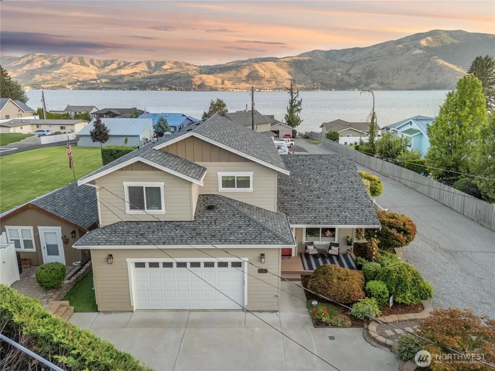11 Lizzie Lane Manson, WA 98831
