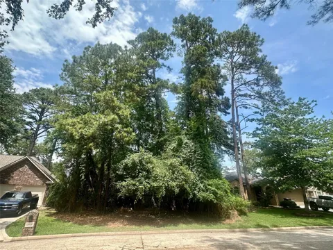 3322 Longfellow Circle