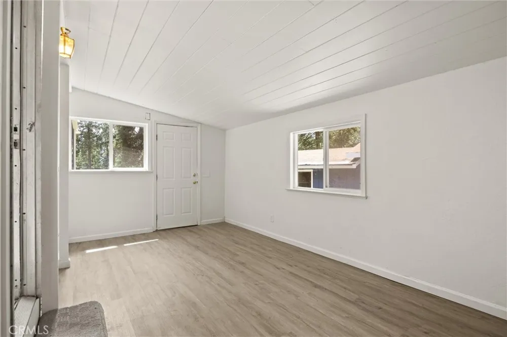 6356 Imperial Magalia, CA 95954