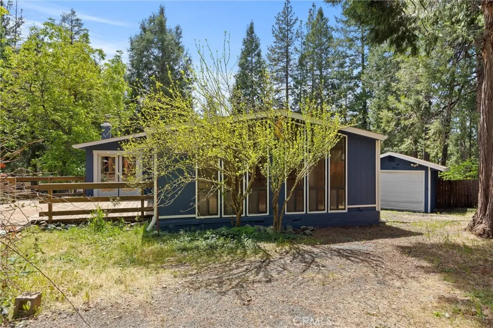 6356 Imperial Magalia, CA 95954