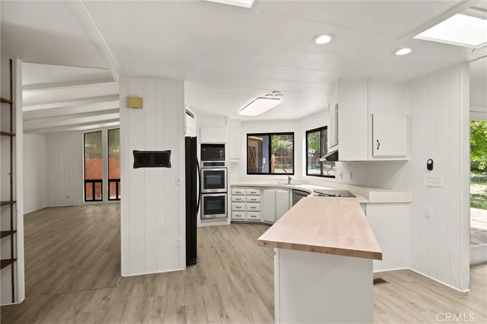 6356 Imperial Magalia, CA 95954