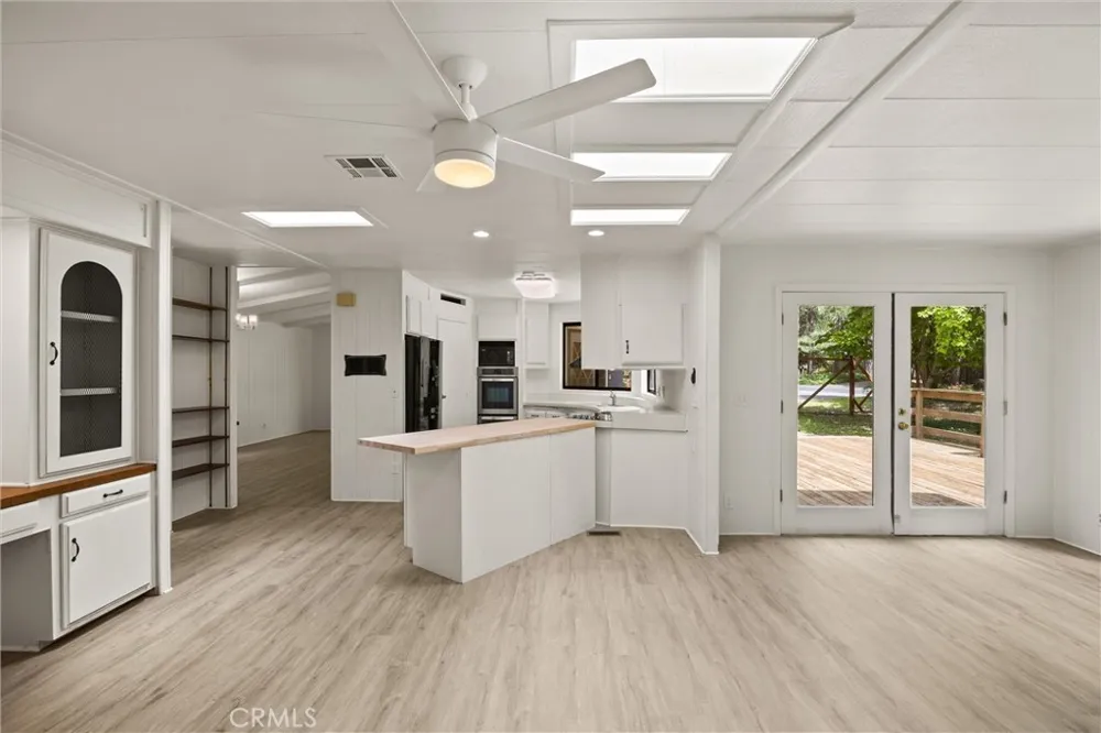 6356 Imperial Magalia, CA 95954