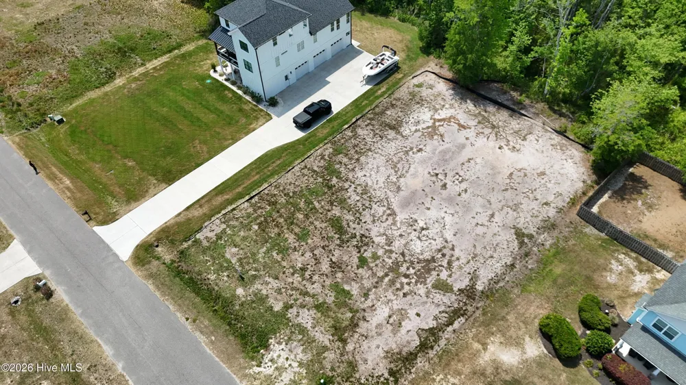 208 River Oats Court Holly Ridge, NC 28445