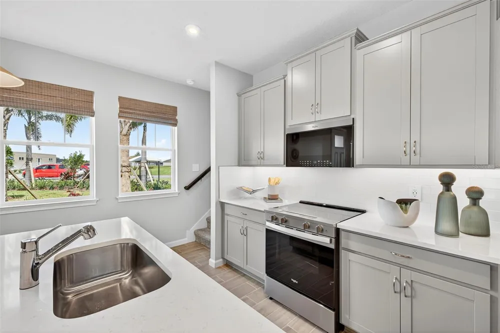 8851 GINKO RUN Parrish, FL 34219