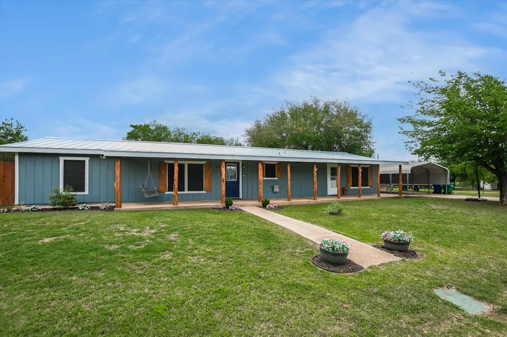 874 Pine Lane Cottonwood Shores, TX 78657
