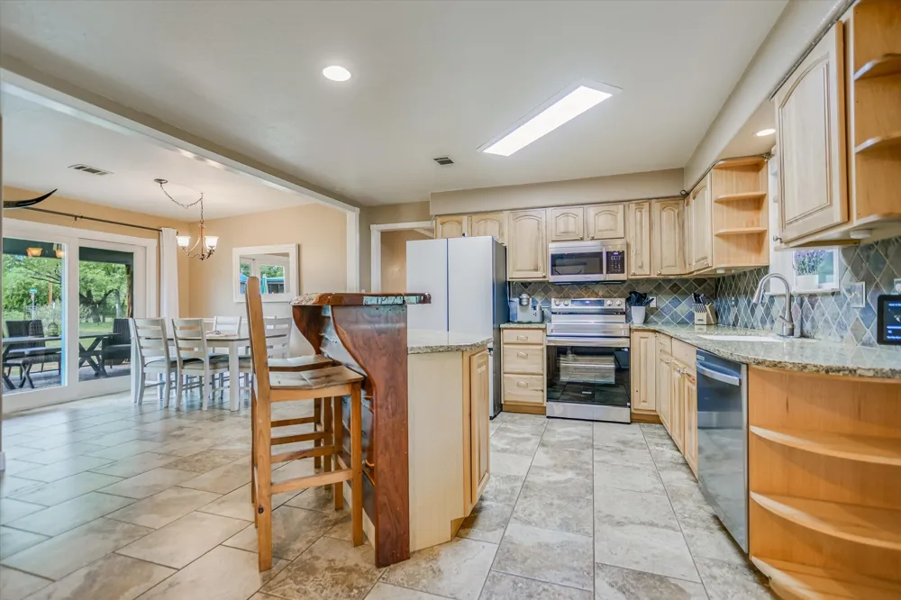 874 Pine Lane Cottonwood Shores, TX 78657