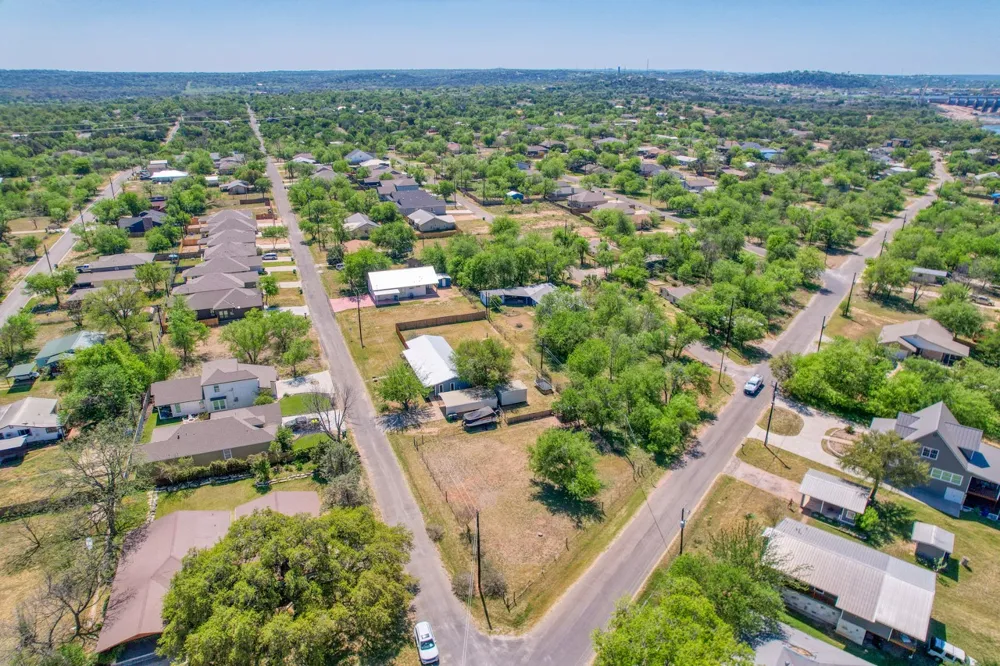 874 Pine Lane Cottonwood Shores, TX 78657