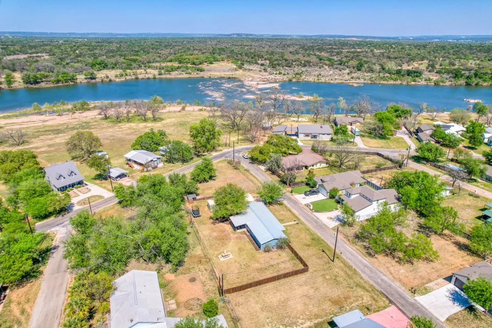 874 Pine Lane Cottonwood Shores, TX 78657