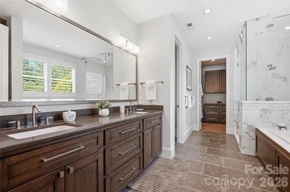 984 Mapleton Lane Columbus, NC 28722